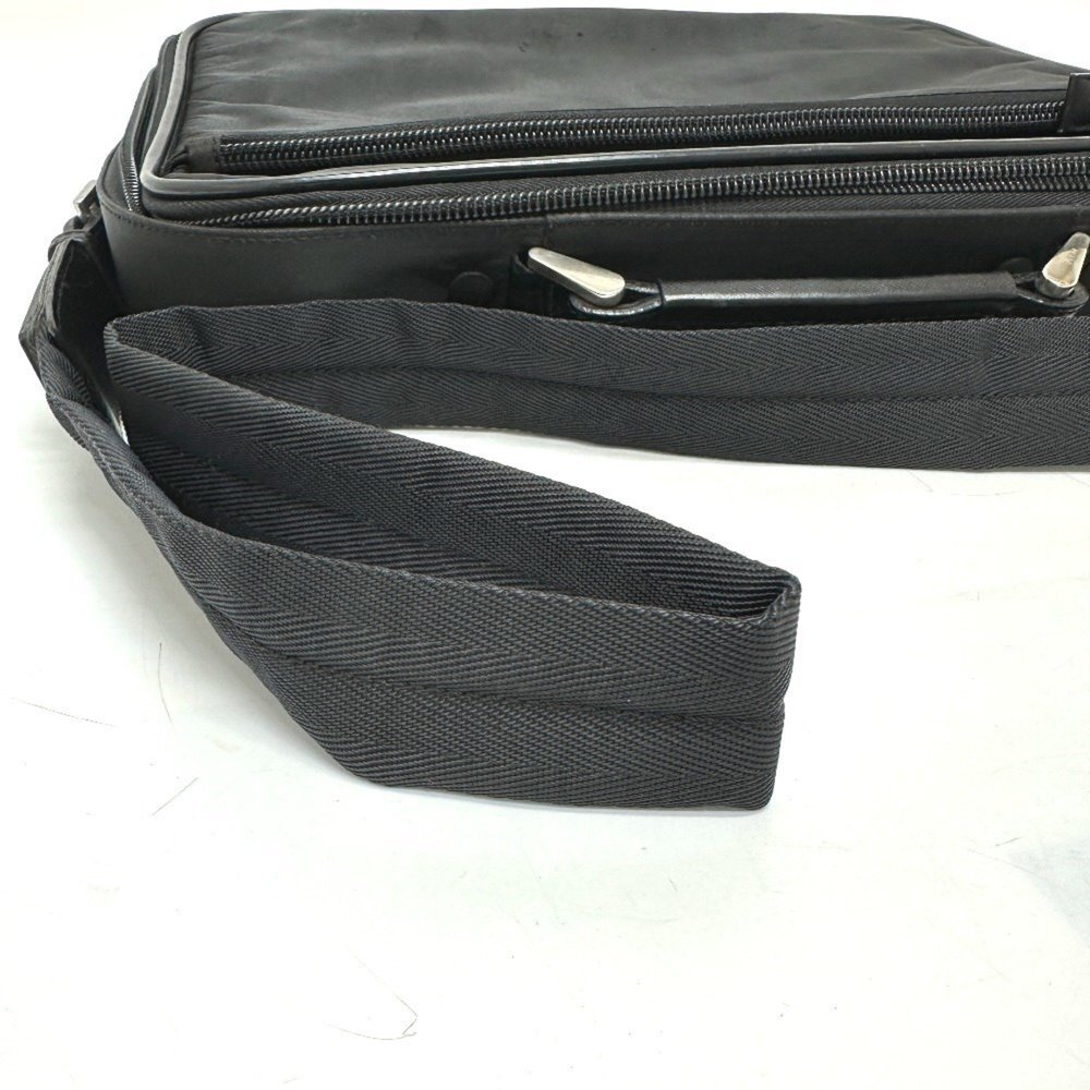 PRADA Black Shoulder Bag - Picture 10 of 16